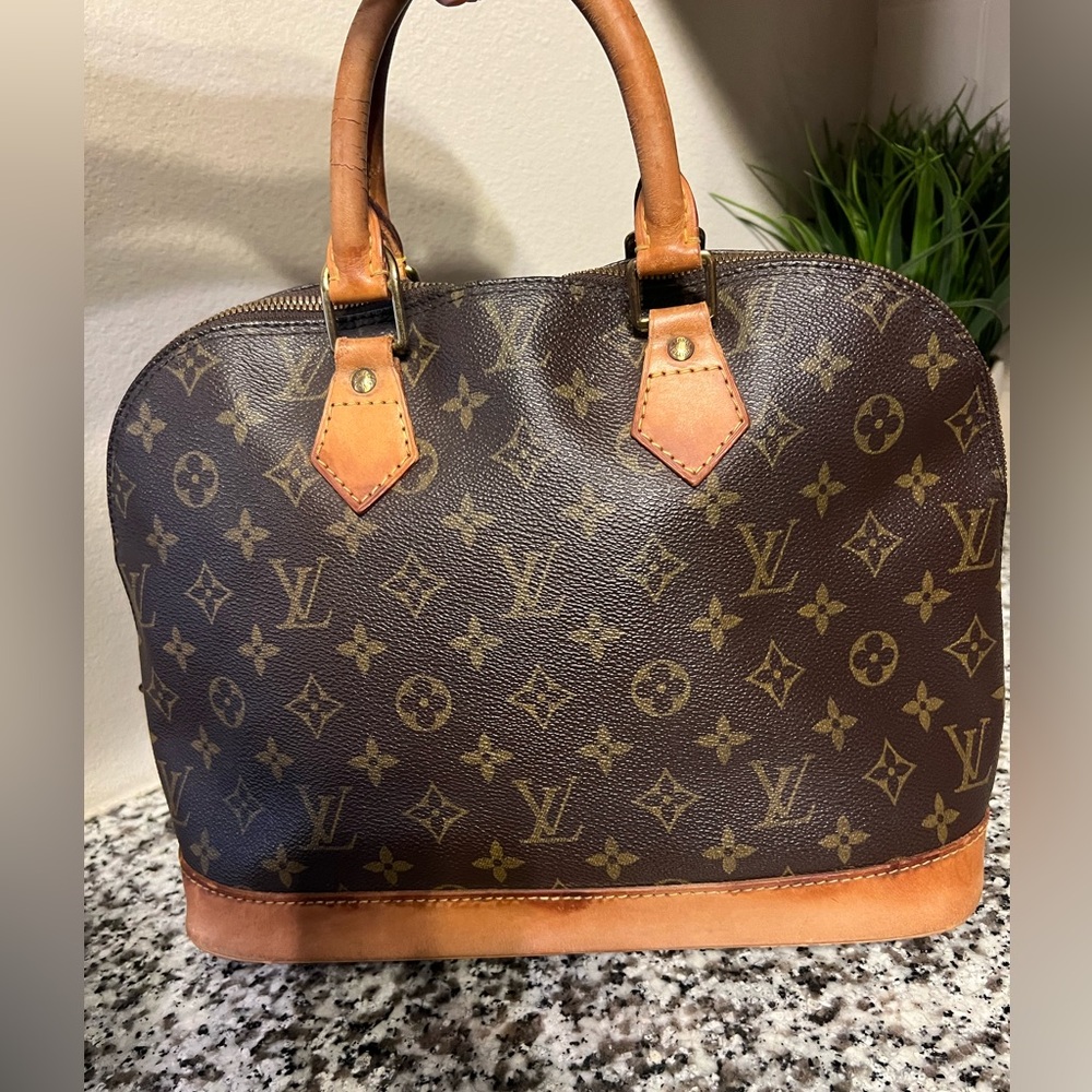 Louis Vuitton Alma bag